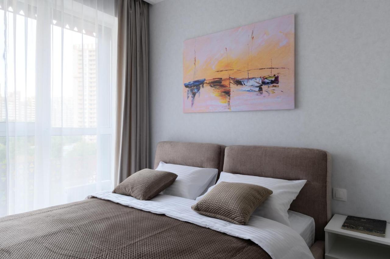 Modern New Cozy Apartment Kvartet Railway Station Kiev Buitenkant foto