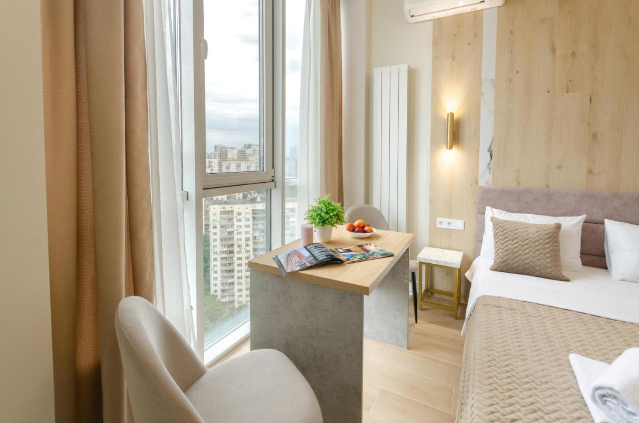 Modern New Cozy Apartment Kvartet Railway Station Kiev Buitenkant foto