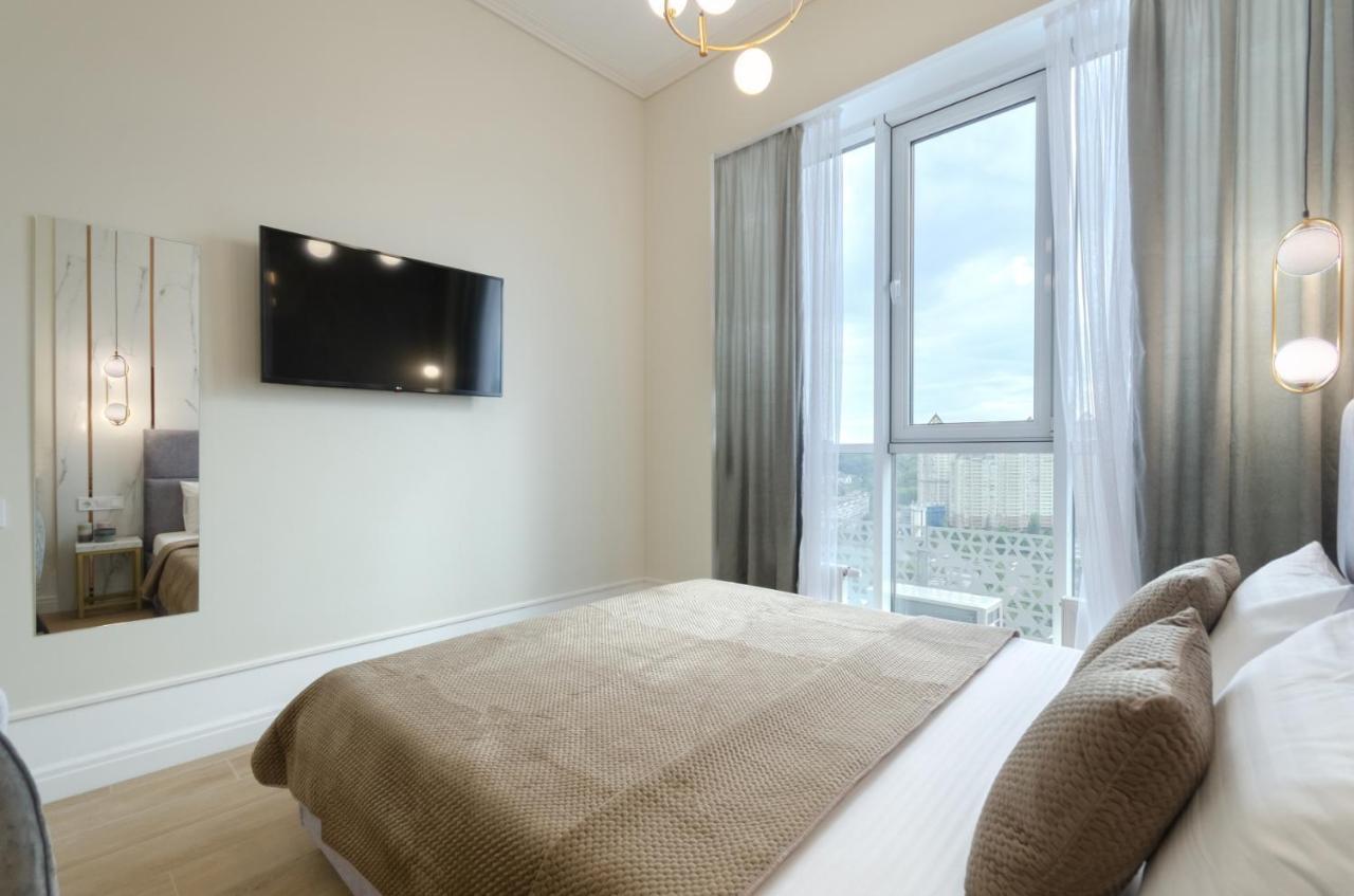 Modern New Cozy Apartment Kvartet Railway Station Kiev Buitenkant foto